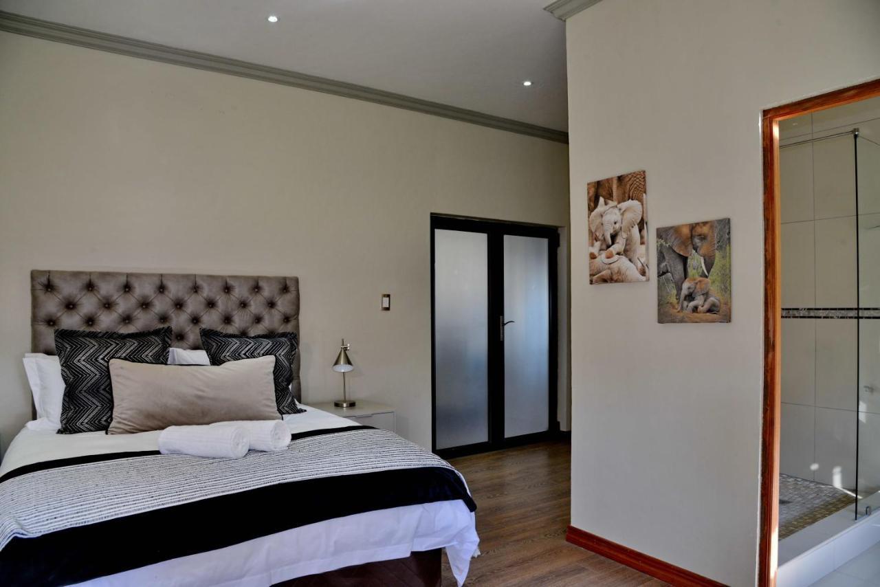 Kameeldrift Waterfront Estate & Resort Brits Exterior foto